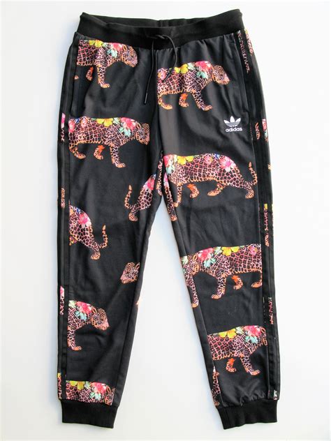 adidas leoparden print hose